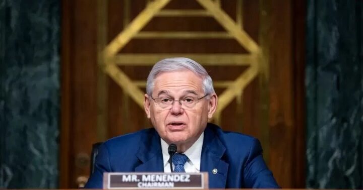 GETTY IMAGES El senador demócrata Bob Menéndez ha rechazado los planes de la administración Biden para Cuba y Venezuela