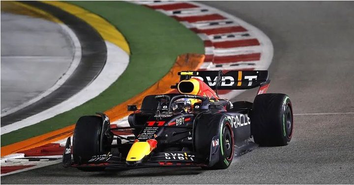 Sergio Checo Perez 1 - El mexicano Sergio "Checo" Pérez ganó el Gran Premio de Singapur