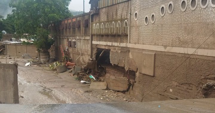 La Tragedia de Tejerias lluvia 8 10 2022 2 - Karina Carpio, la gobernadora del estado Aragua se molestó porque publicaron en las redes La Tragedia de Tejerías