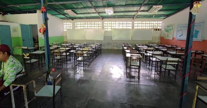 Liceo de Nurucual en el estado Sucre 1