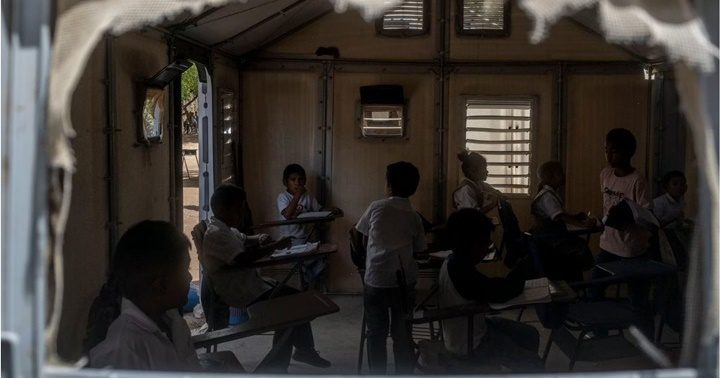 El barrio La pista en Colombia 3