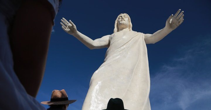 El Cristo de la Paz en Mexico 2