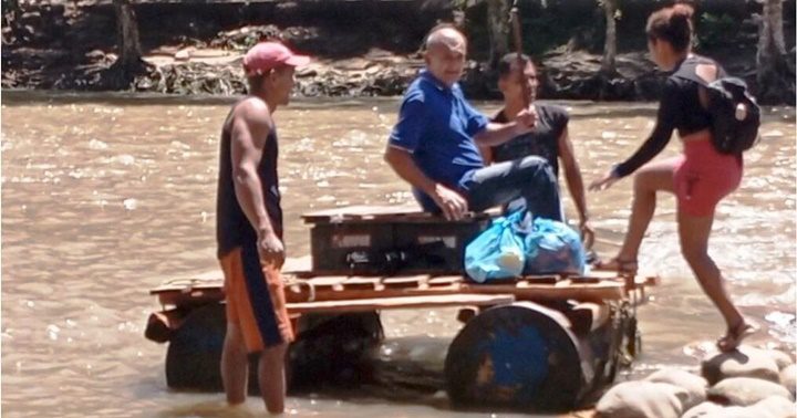 El río Manzanares en una balsa
