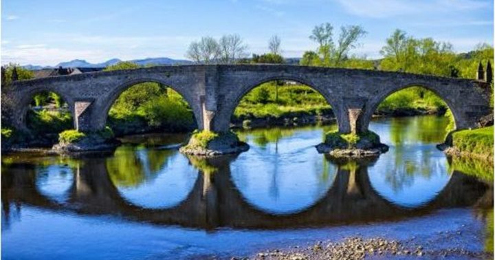 El viejo puente de goteo de Stirling