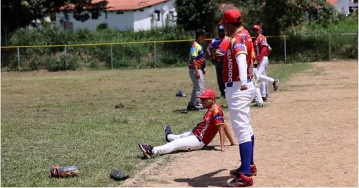 Atletas con discapacidad en Venezuela en softbol 5