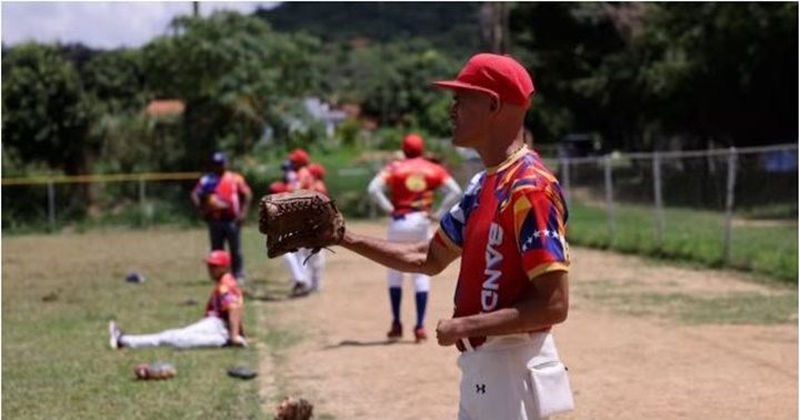 Atletas con discapacidad en Venezuela en softbol 2