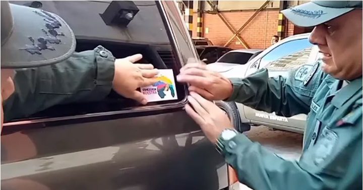 Militares venezolanos