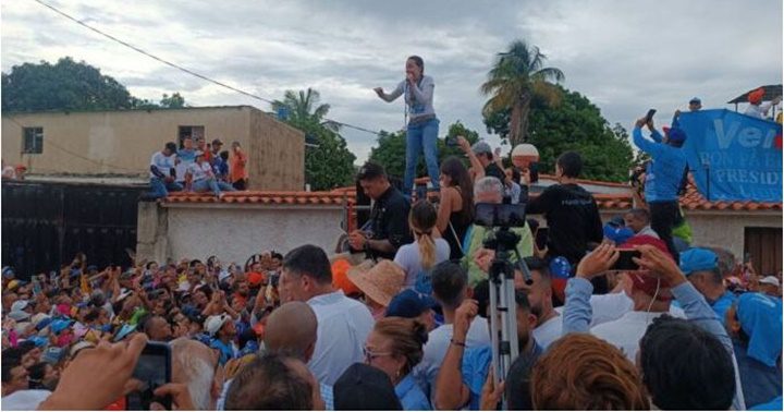 María Corina Machado Juan Villegas en Lara