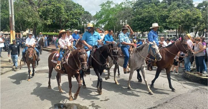 Cabalgata 13 6 2024 Portuguesa