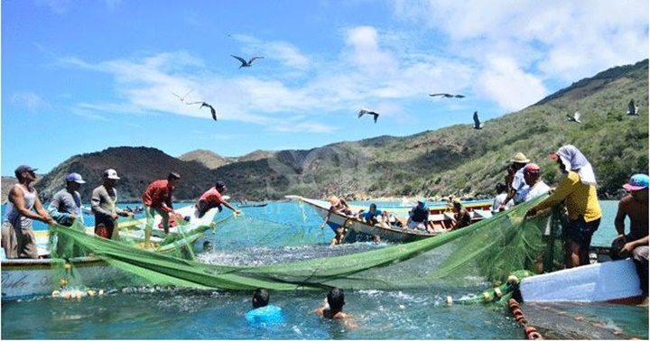 los pescadores margaritenos dicen que es mas rentable vender el pescado en trinidad y tobago que en venezuela (1)