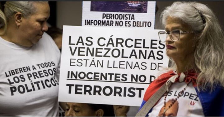 Con actos de vigilia y con oraciones los familiares claman por la libertad de los presos políticos en Venezuela