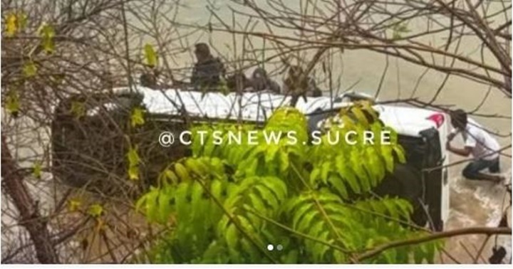 Camioneta en Arapo Sucre 1