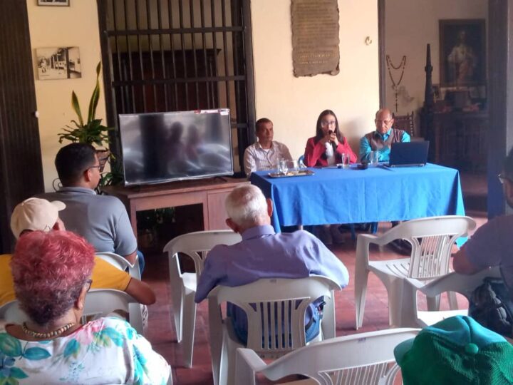 Foro Trilogía del Lenjuage y la Libertad de Expresión
