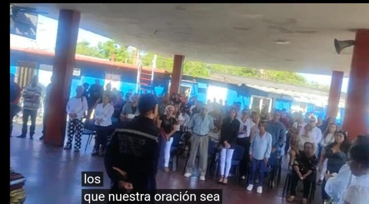 HOMENAJE A CTE BOMBERO MARCOS ARMANDO