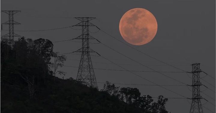 Eclipse total lunar del 15 5 2022 Caracas