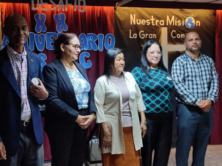 XX Anivversario del Seminario Teológico en el Templo de 1ra Iglesia Bautista Cná