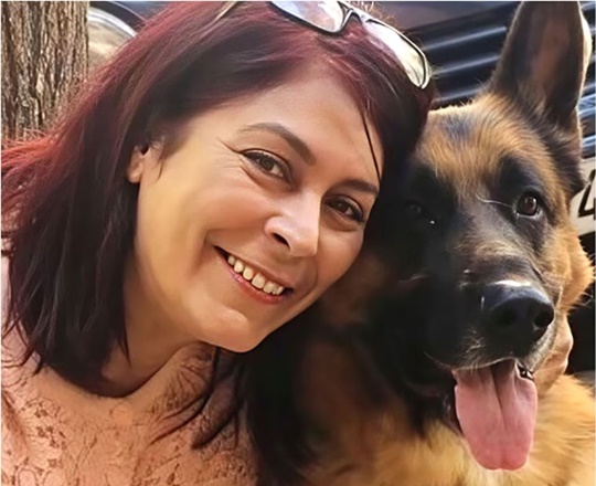 Angela Lisbeth Expósito Carrillo