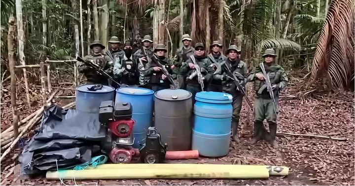 Militares en minería