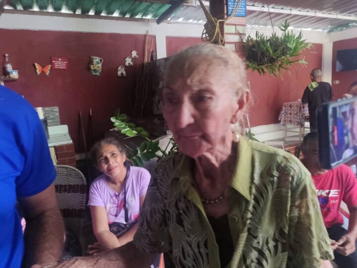 Dirigente legendaria, Omaira Otero