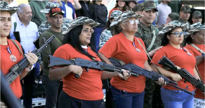 Milicianas venezolanas