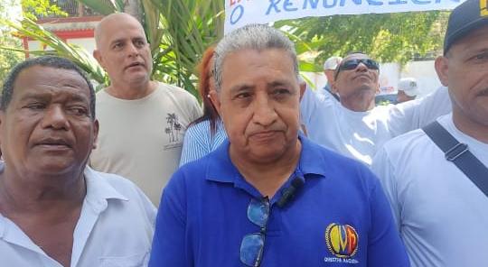 40824118 b963 44ad a08a d04c220a1f1e